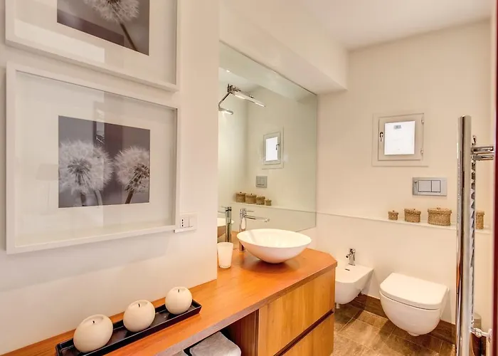 Apartamento Piacentino Homes Piazza Venezia View